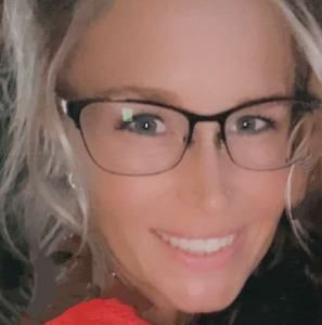 Meet your Posher, Angie